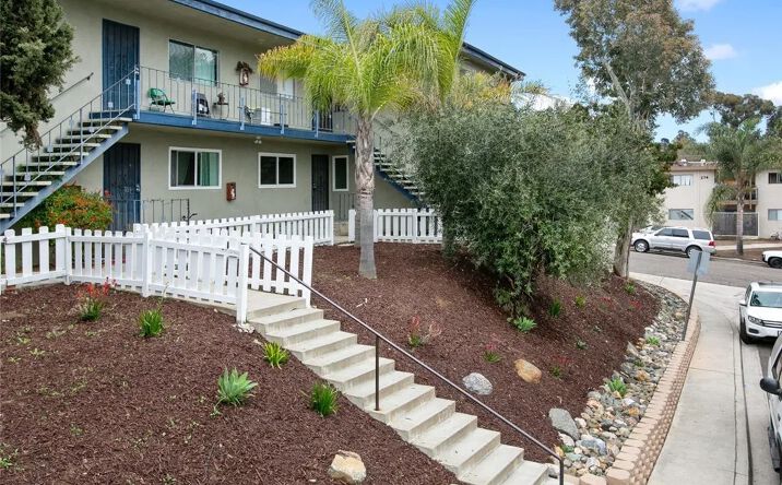 Pictures of Multifamily property located at 267 Alestar, Vista, CA 92084 for sales - image #1
