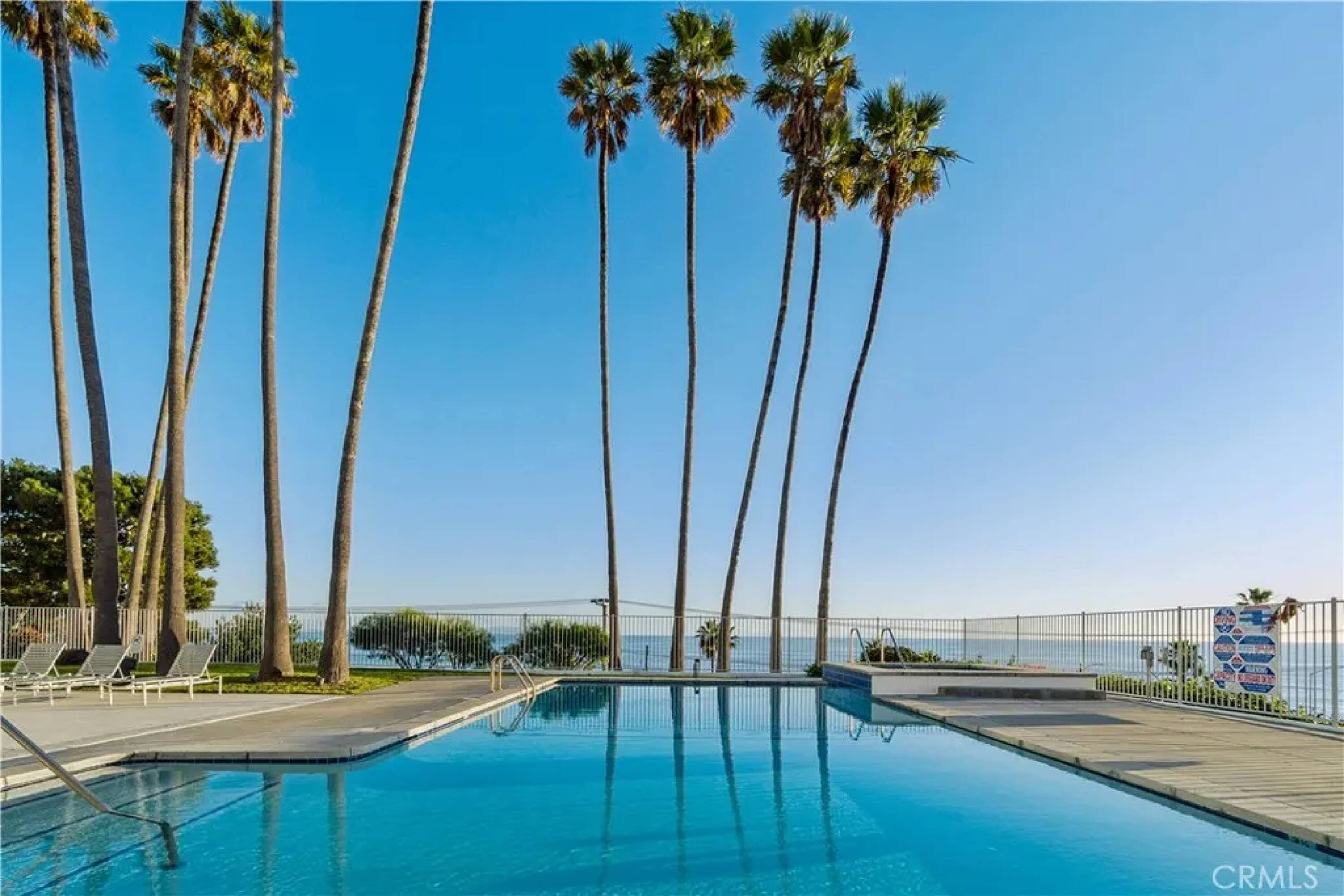 17350 W Sunset  