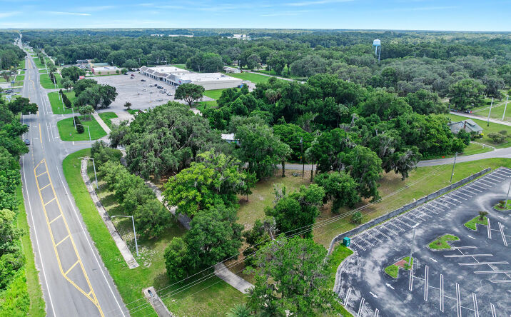 Pictures of Land property located at 1101 N Summit Street, Crescent City, FL 32112 for sales - image #1
