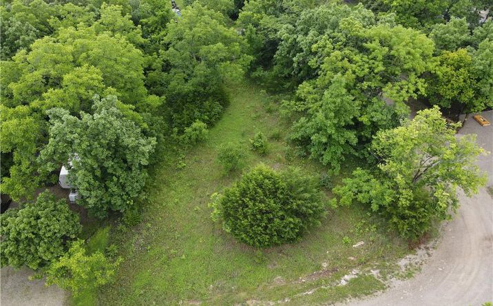 Pictures of Land, Special Purpose property located at 250 Fawn Valley Drive, La Cygne, KS 66040 for sales - image #1