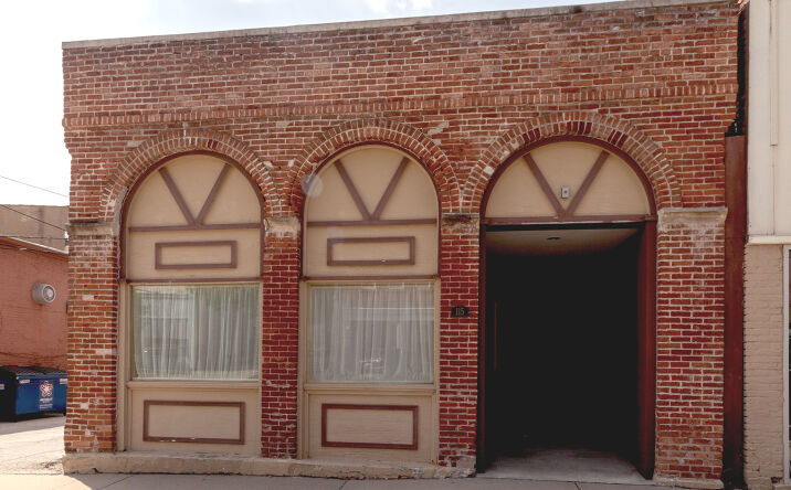 Pictures of Office property located at 115 W Main Street, Morris, IL 60450 for sales - image #1