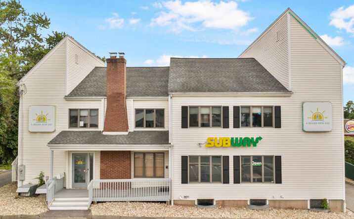 Pictures of Mixed Use property located at 1842 Meriden Waterbury Tpke, Southington, CT 06489 for sales - image #1