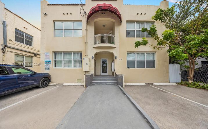 Pictures of Multifamily property located at 1521 SW 7th St, Miami, FL 33135 for sales - image #1