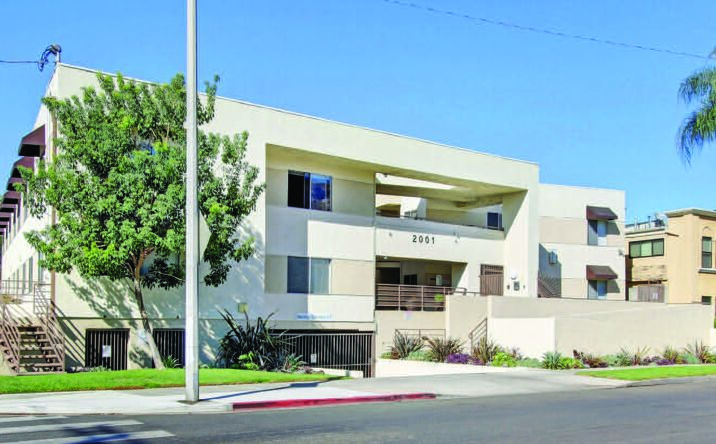 Pictures of Multifamily property located at 2001 Grismer Avenue, Burbank, CA 91504 for sales - image #1