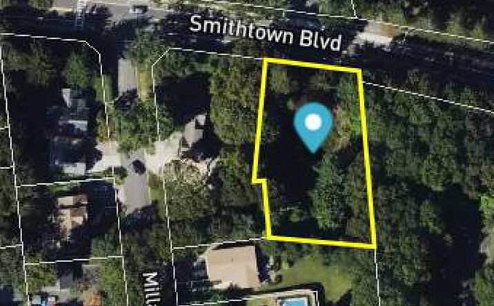 Pictures of Land property located at 310 Smithtown Boulevard, Nesconset, NY 11767 for sales - image #1