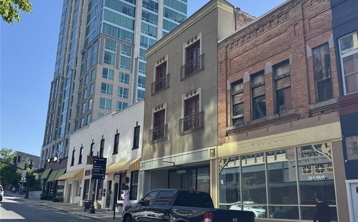 Pictures of Mixed Use, Hospitality, Retail property located at 24 N Lexington Avenue, Asheville, NC 28801 for sales - image #1