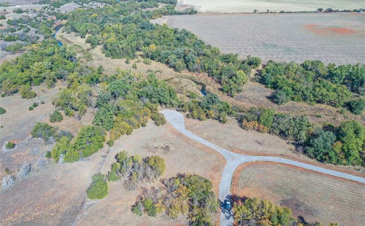 Pictures of Land property located at White Tail Road, Weatherford, OK 73096 for sales - image #1