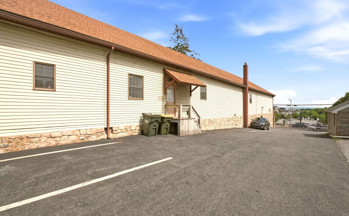 Pictures of Mixed Use, Office, Retail property located at 85-87 W Main St, Leola, PA 17540 for sales - image #1