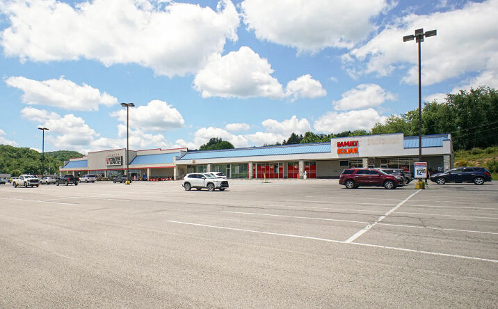 Pictures of Retail property located at 88 Garden Fresh Plaza Drive, Buckhannon, WV 26201 for sales - image #1