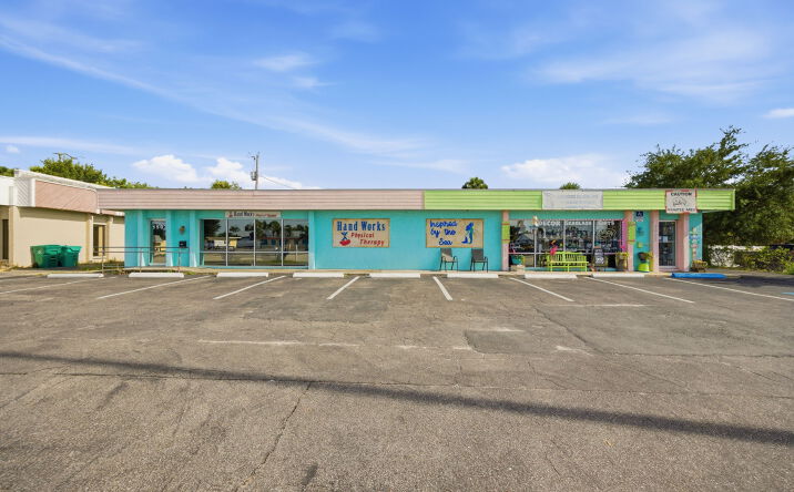 Pictures of Office property located at 1503 South McCall Road, Englewood, FL 34223, 2616 Bee Ridge Road, Sarasota, FL 34239, 744 The Rialto, Venice, FL 34285 for sales - image #1