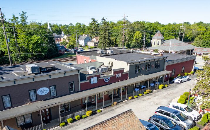 Pictures of Retail, Mixed Use, Business for Sale property located at 8082 Columbia Road, Olmsted Falls, OH 44138 for sales - image #1