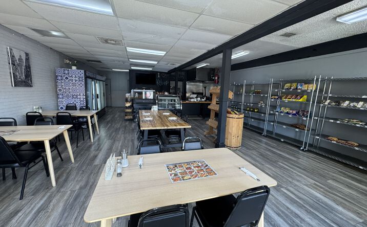 Pictures of Retail, Hospitality, Business for Sale property located at 1420 East Fletcher Avenue, Tampa, FL 33612 for sales - image #1