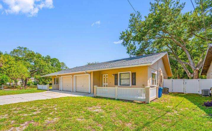 Pictures of Multifamily property located at 3087 Saint Clair Avenue, Oldsmar, FL 34677, 3123 Duane Avenue, Oldsmar, FL 34677, 3661 Arch Avenue, Oldsmar, FL 34677 for sales - image #1