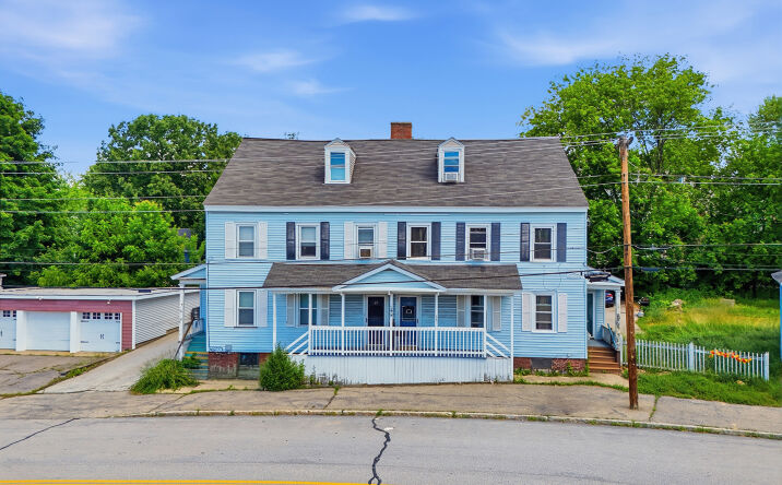 Pictures of Retail property located at 33-39 Front Street, Pembroke, NH 03275 for sales - image #1
