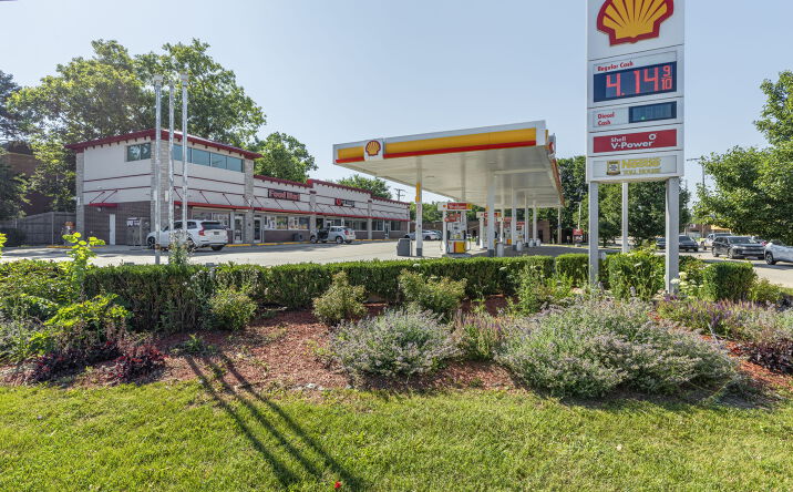 Pictures of Mixed Use, Business for Sale, Retail property located at 1605 S RIVER RD, DES PLAINES, IL 60018 for sales - image #1
