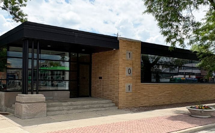 Pictures of Industrial, Office property located at 101-103 W Capitol Drive, Milwaukee, WI 53212 for sales - image #1