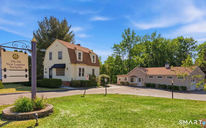 Pictures of Mixed Use property located at 194-196 New London Turnpike, Glastonbury, CT 06033 for sales - image #1