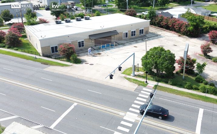 Pictures of Retail property located at 7505 Airline Drive, Metairie, LA 70003 for sales - image #1