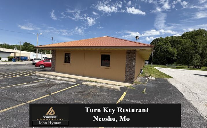 Pictures of Retail property located at Neosho Boulevard, Neosho, MO 64850 for sales - image #1