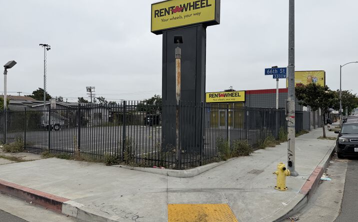 Pictures of Retail property located at 6600 Crenshaw Blvd, Los Angeles, CA 90043 for sales - image #1