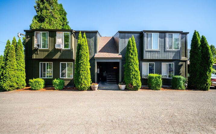 Pictures of Multifamily property located at 1046 NE 17TH AVE, HILLSBORO, OR 97124 for sales - image #1