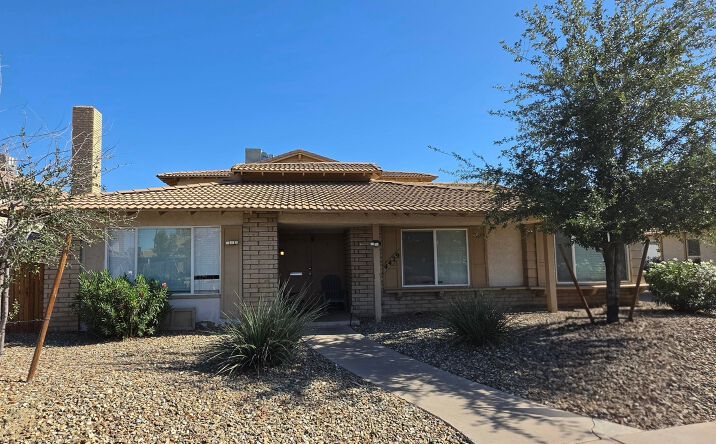 Pictures of Multifamily property located at 4429 N 53RD LN, PHOENIX, AZ 85031 for sales - image #1