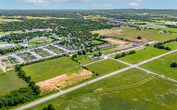 Pictures of Land property located at 14.88 AC Tracts 2-5 Hwy 62 & S Mock St, Prairie Grove, AR 72753 for sales - image #1