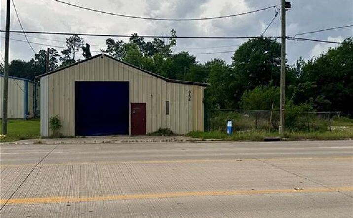 Pictures of Industrial property located at 5506 Common Street, Lake Charles, LA 70605 for sales - image #1
