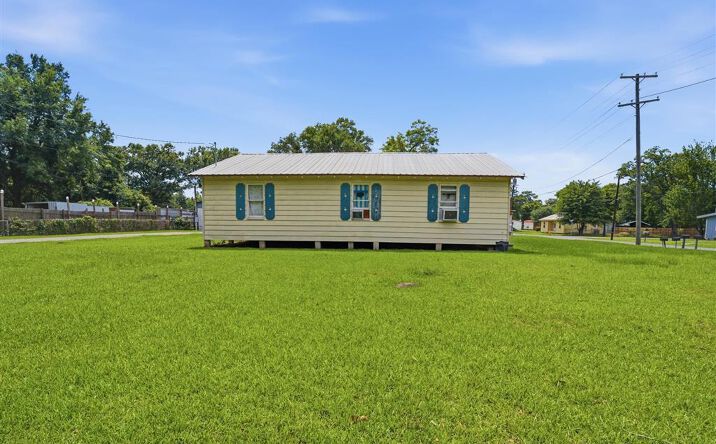 Pictures of Special Purpose property located at 701 Fairchild Street, Vinton, LA 70668 for sales - image #1