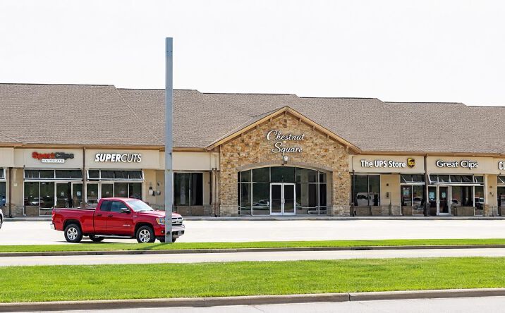 Pictures of Office, Retail, Business for Sale property located at 1914 E Hwy 18, Algona, IA 50511 for sales - image #1