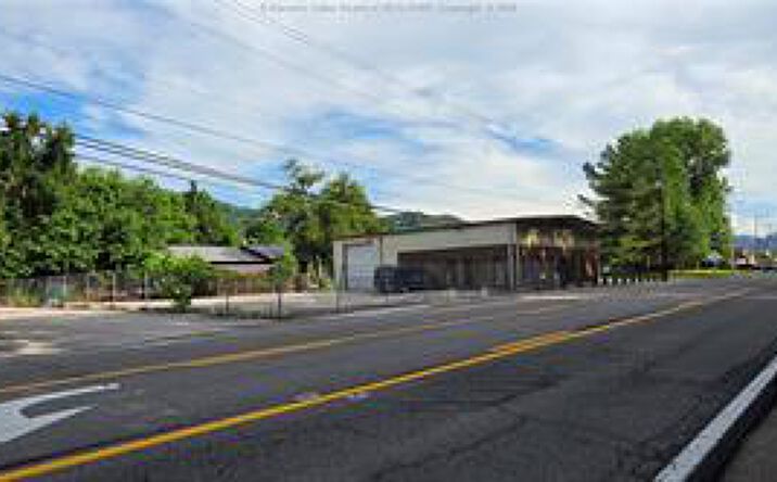Pictures of Retail, Mixed Use property located at 6810 MacCorkle Avenue SE, Charleston, WV 25304 for sales - image #1