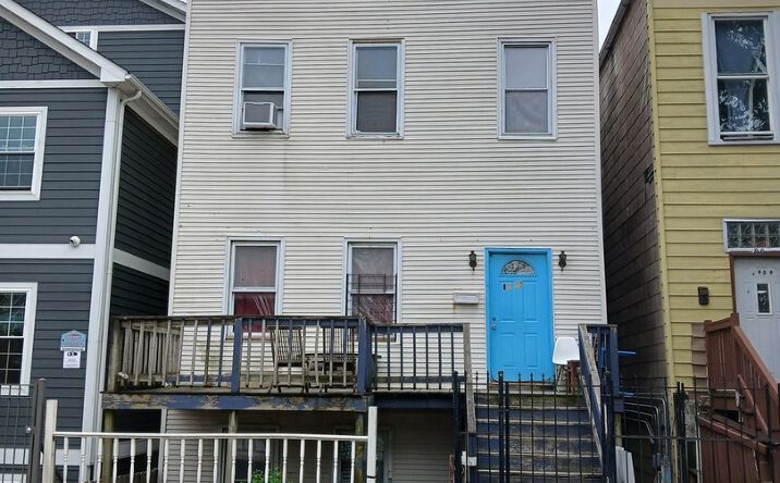 Pictures of Multifamily property located at 1905 W Cullerton Street, Chicago, IL 60608 for sales - image #1