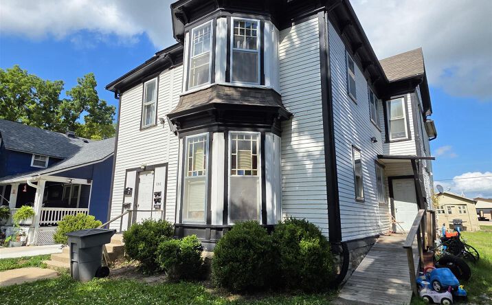 Pictures of Multifamily property located at 808 Congress St, Emporia, KS 66801-2867 for sales - image #1