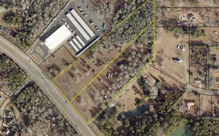 Pictures of Land property located at Perry Pkwy - 14 acres, Perry, GA 31069 for sales - image #1