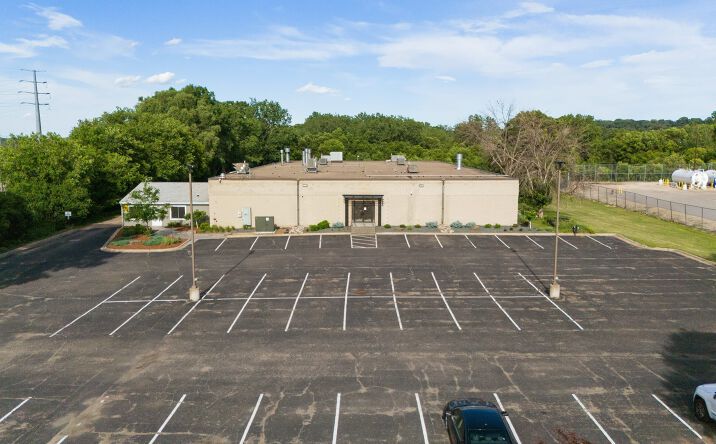 Pictures of Industrial property located at 12401 Washburn Ave South, Burnsville, MN 55337 for sales - image #1