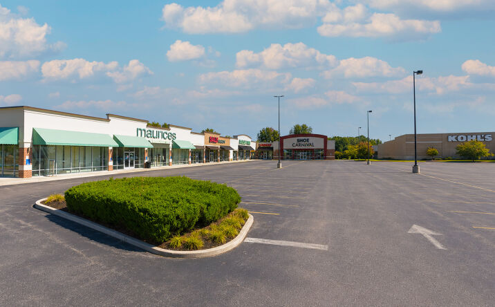 Pictures of Retail property located at 3308 N Wayne St, Angola, IN 46703 for sales - image #1