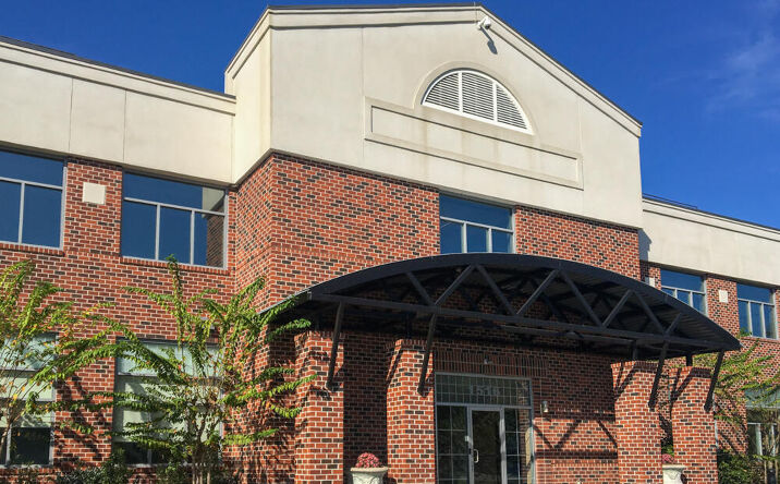 Pictures of Office property located at 1516 Old Trolley Road, Summerville, SC 29485 for sales - image #1