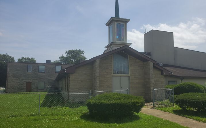 Pictures of Retail, Mixed Use, Special Purpose property located at 1601 W BLOOMINGTON RD, CHAMPAIGN, IL 61821-1550 for sales - image #1