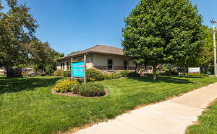 Pictures of Retail, Office, Business for Sale property located at 24010 3rd St, Trempealeau, WI 54661 for sales - image #1