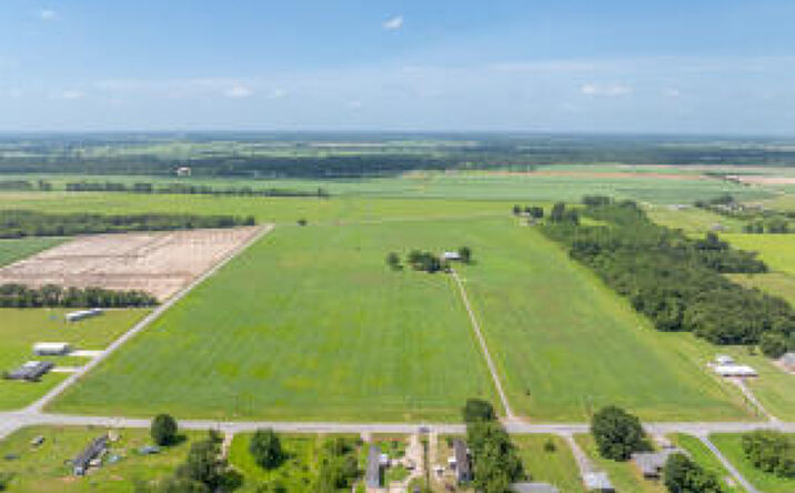 Pictures of Land property located at 6900 Blk Albert Rd, Abbeville, LA 70510 for sales - image #1