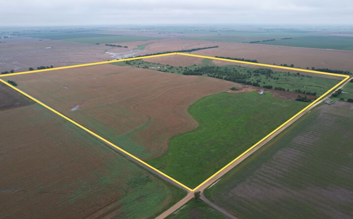 Pictures of Land property located at 0000 Center, Beloit, KS 67420 for sales - image #1