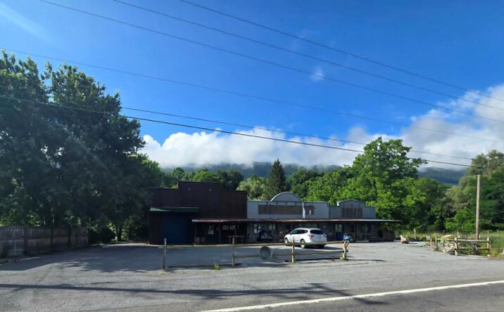 Pictures of Mixed Use property located at 2196 Gratton Rd, Tazewell, VA 24651 for sales - image #1