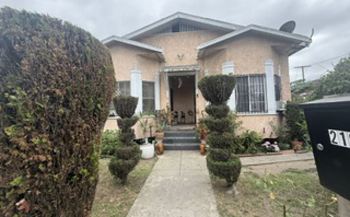 Pictures of Multifamily property located at 218 E 51ST ST, LOS ANGELES, CA 90011 for sales - image #1