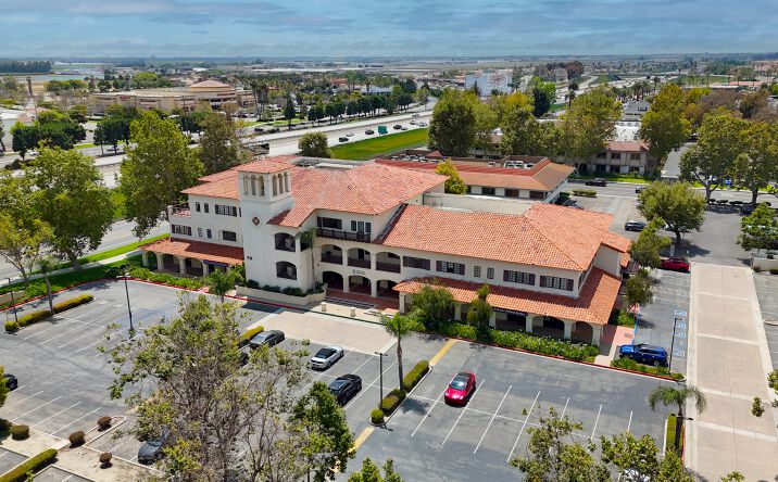 Pictures of Office property located at 711 DAILY DR, CAMARILLO, CA 93010 for sales - image #1