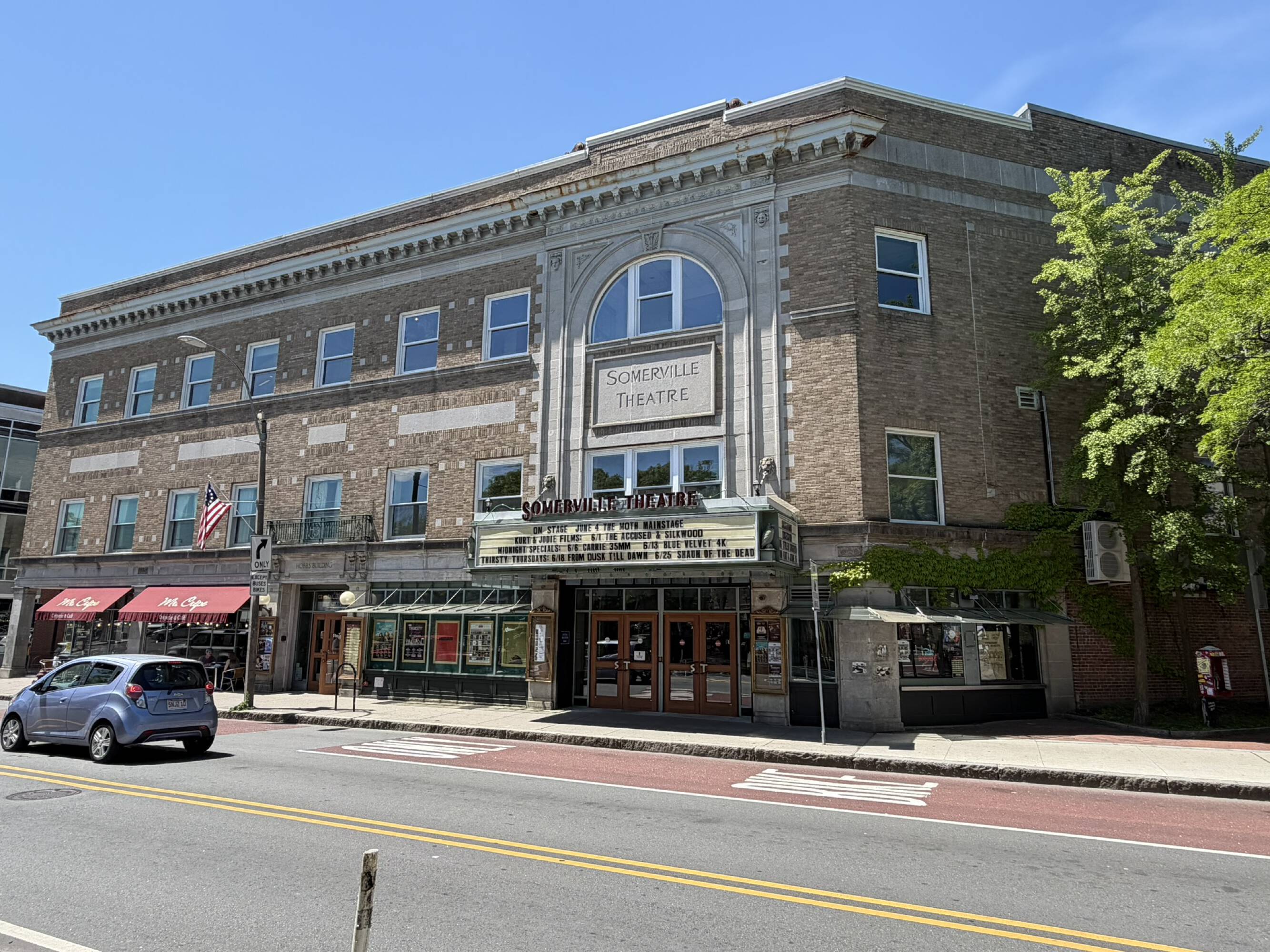 49 Davis Sq, Somerville, MA 02144