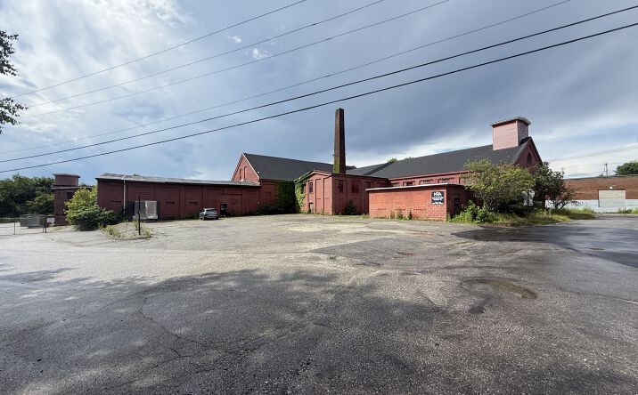 Pictures of Industrial, Office, Self Storage property located at 3 Middle Street, Lewiston, ME 04240 for sales - image #1
