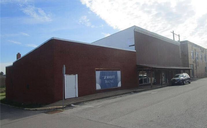 Pictures of Retail property located at 1157 Steffens Street, Houston, MO 65483 for sales - image #1