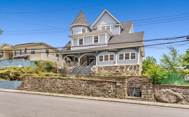 Pictures of Multifamily property located at 150 Bruce Avenue, Yonkers, NY 10705 for sales - image #1