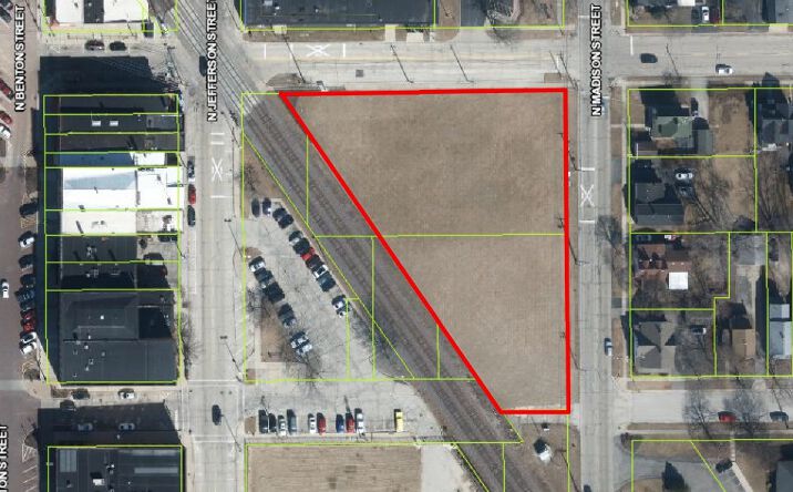 Pictures of Land property located at 200 E Judd Street, Woodstock, IL 60098 for sales - image #1
