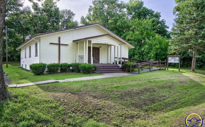 Pictures of Mixed Use property located at 3113 SE Keystone AVE, Topeka, KS 66605 for sales - image #1